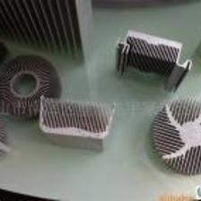 專業(yè)生產(chǎn)各種鋁型材:家具鋁型材,工業(yè)鋁型材,裝飾鋁型材,櫥柜[供應]_金屬加工材_世界工廠網(wǎng)中國產(chǎn)品信息庫